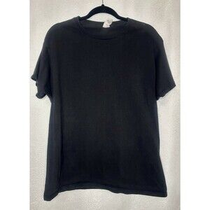 Hanes Classic Black T-shirt Size L Skilled Carpenters Aren’t Cheap